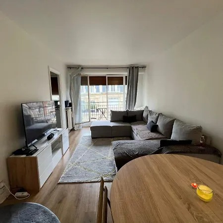 16 Apartament Paryż