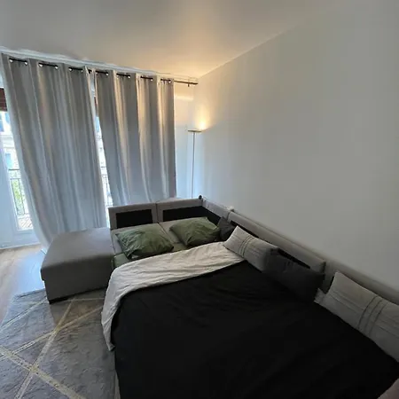 16 Apartament *